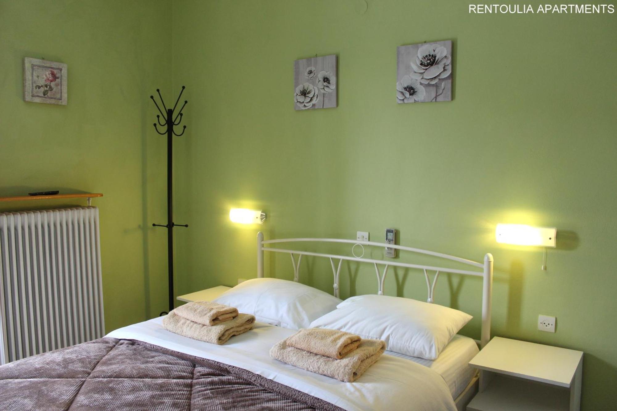 Rentoulia Apartments พูลิธรา ภายนอก รูปภาพ